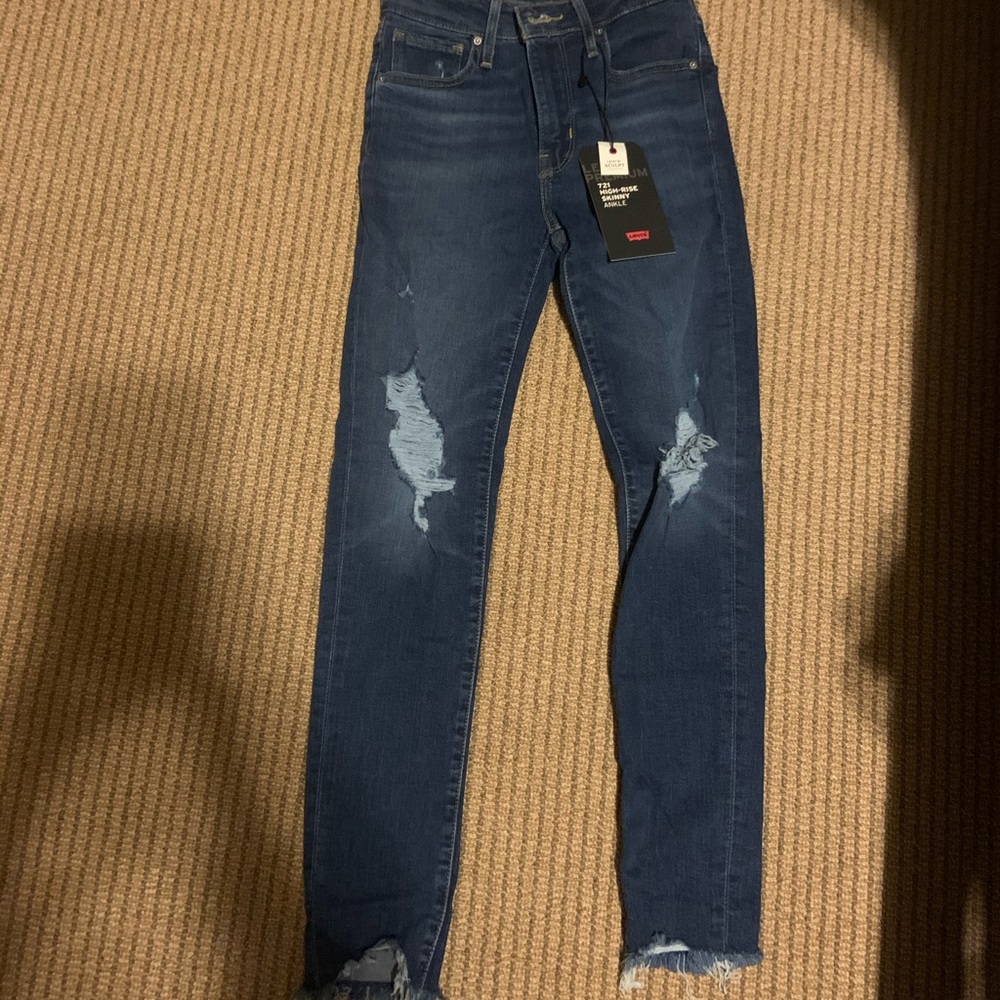 Women’s Levi’s High Rise Jeans